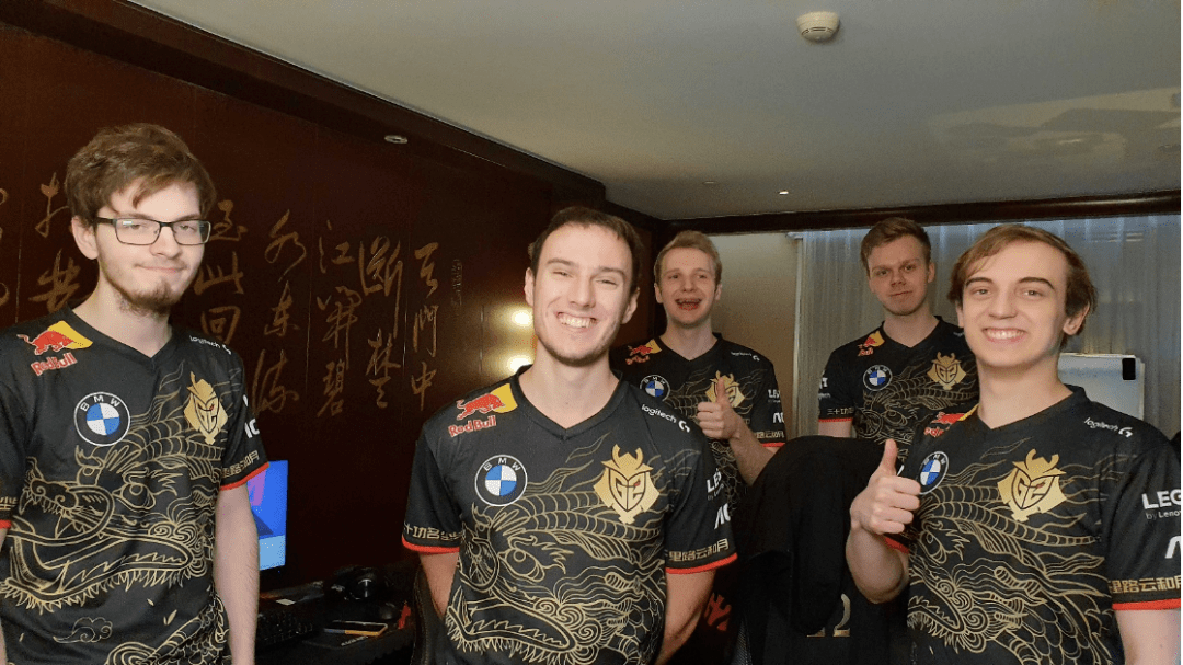 米兰体育-清晨荷甲焦点战；底特律活塞状态回暖；球迷炸锅；临场指挥获称赞的简单介绍